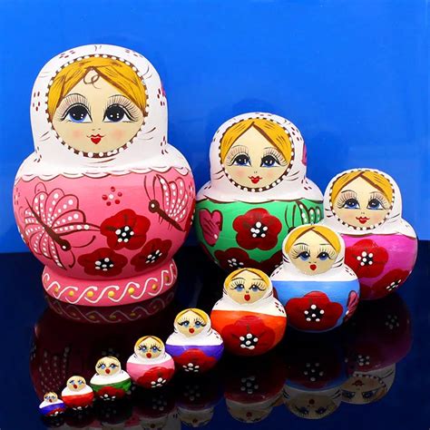 russian nest dolls|More.